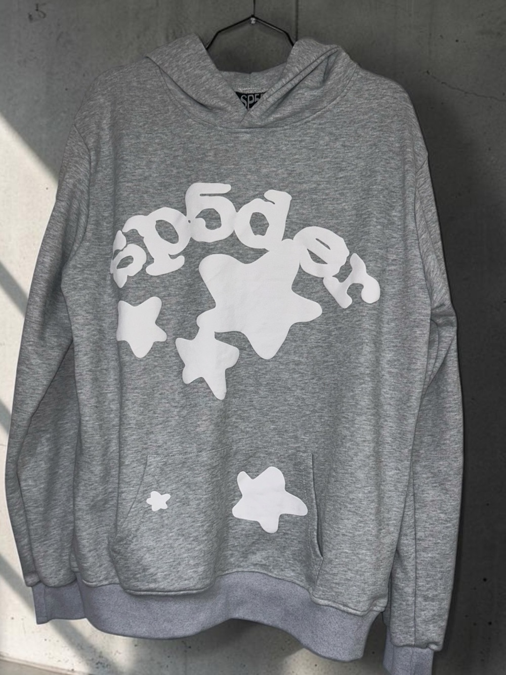 Sp5der Beluga hoodie Size Medium